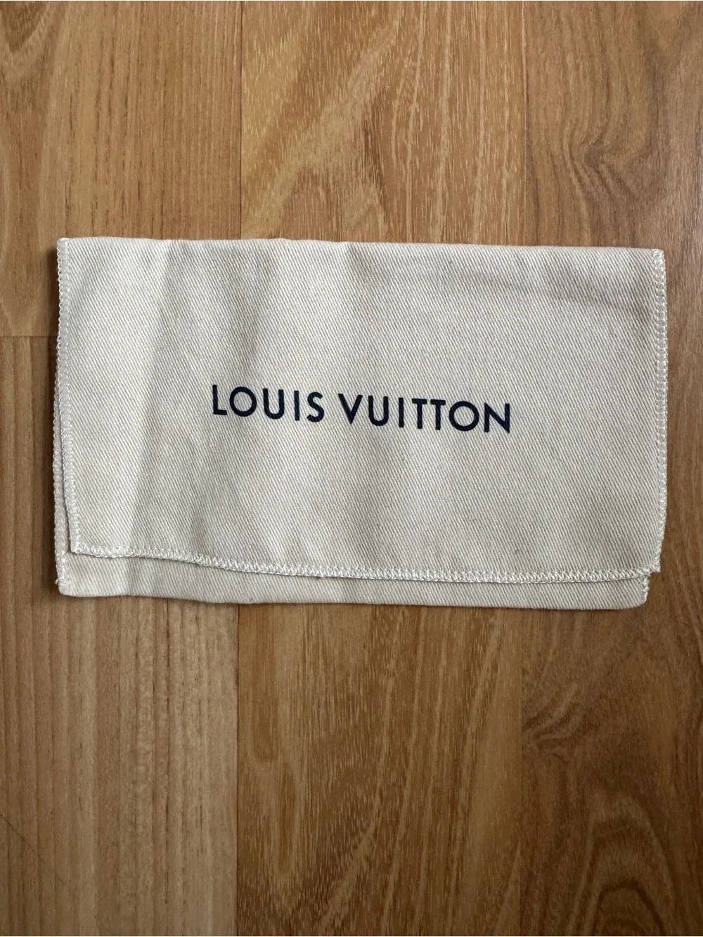 Louis Vuitton Cream Dust Bag for Wallet or - Foldable Designer Accessory Pouch